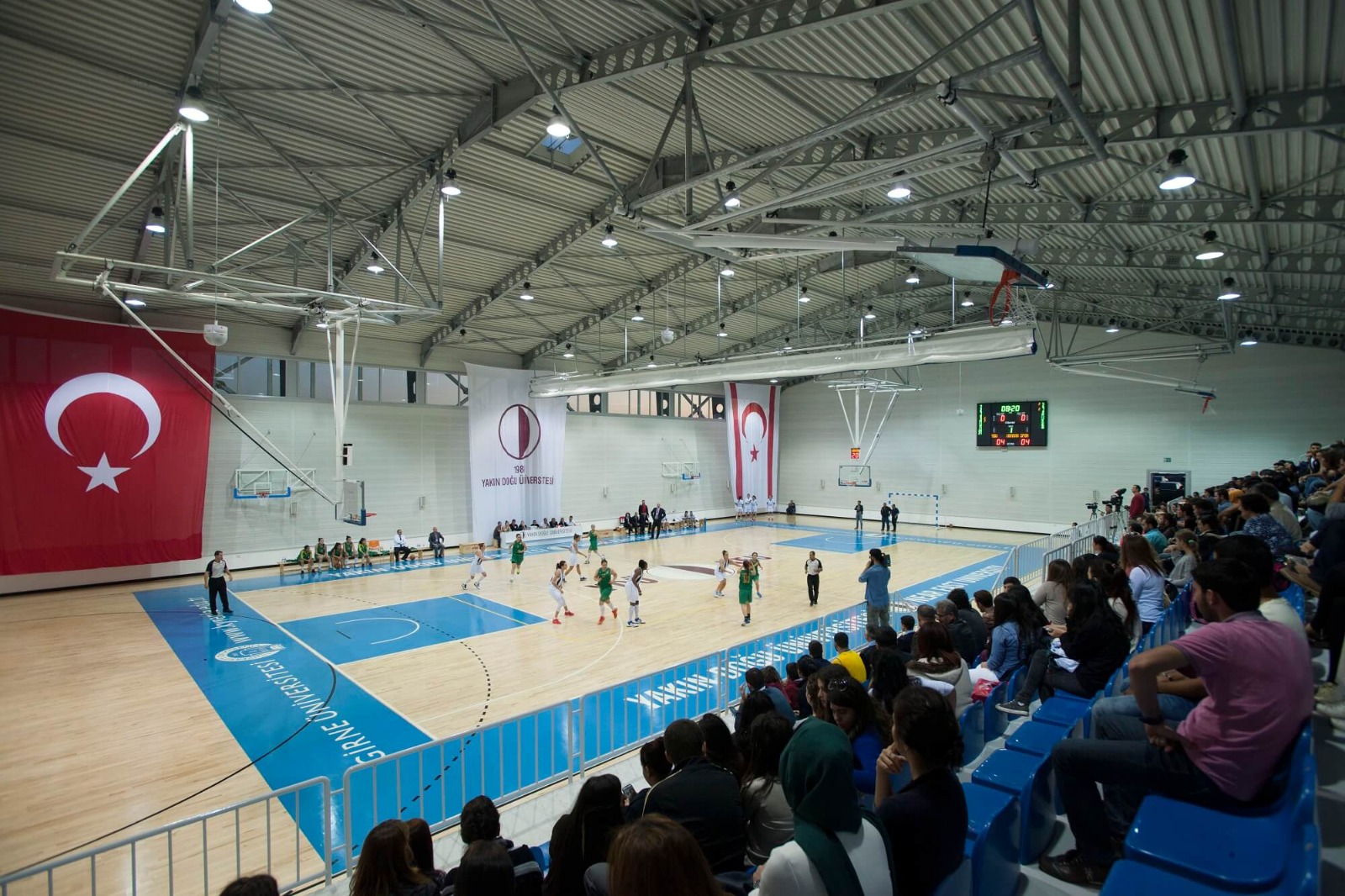 YÖK’ten Yakın Doğu Üniversitesi’ne “Spor Dostu Kampüs” ödülü